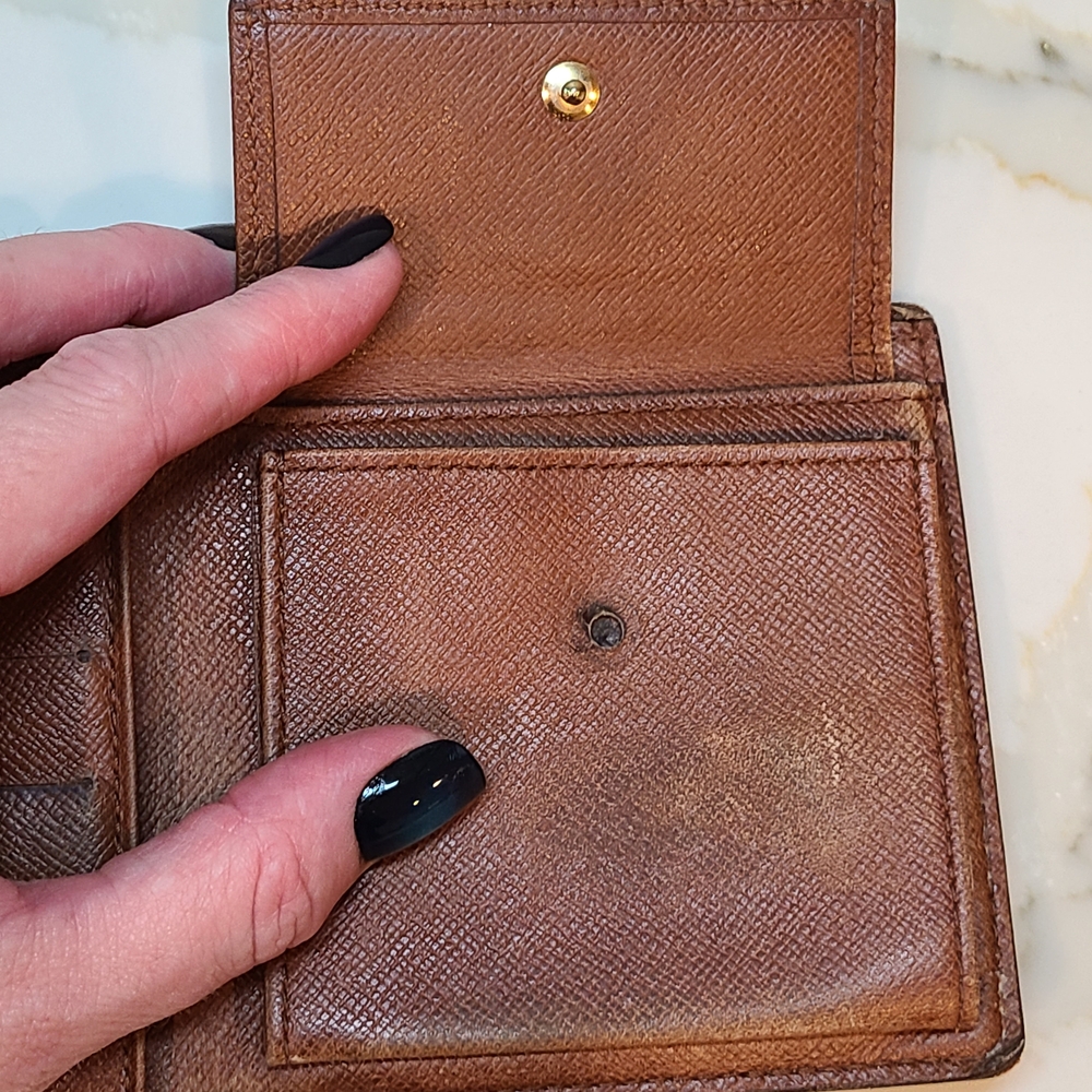 Louis Vuitton Brown and Gold Monogram Wallet Bifold With Coin Purse - Picture 6 of 12